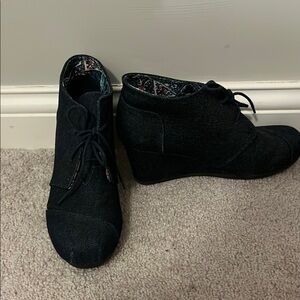 Never Worn Navy Denim Wedge Ankle Boots size 9.5